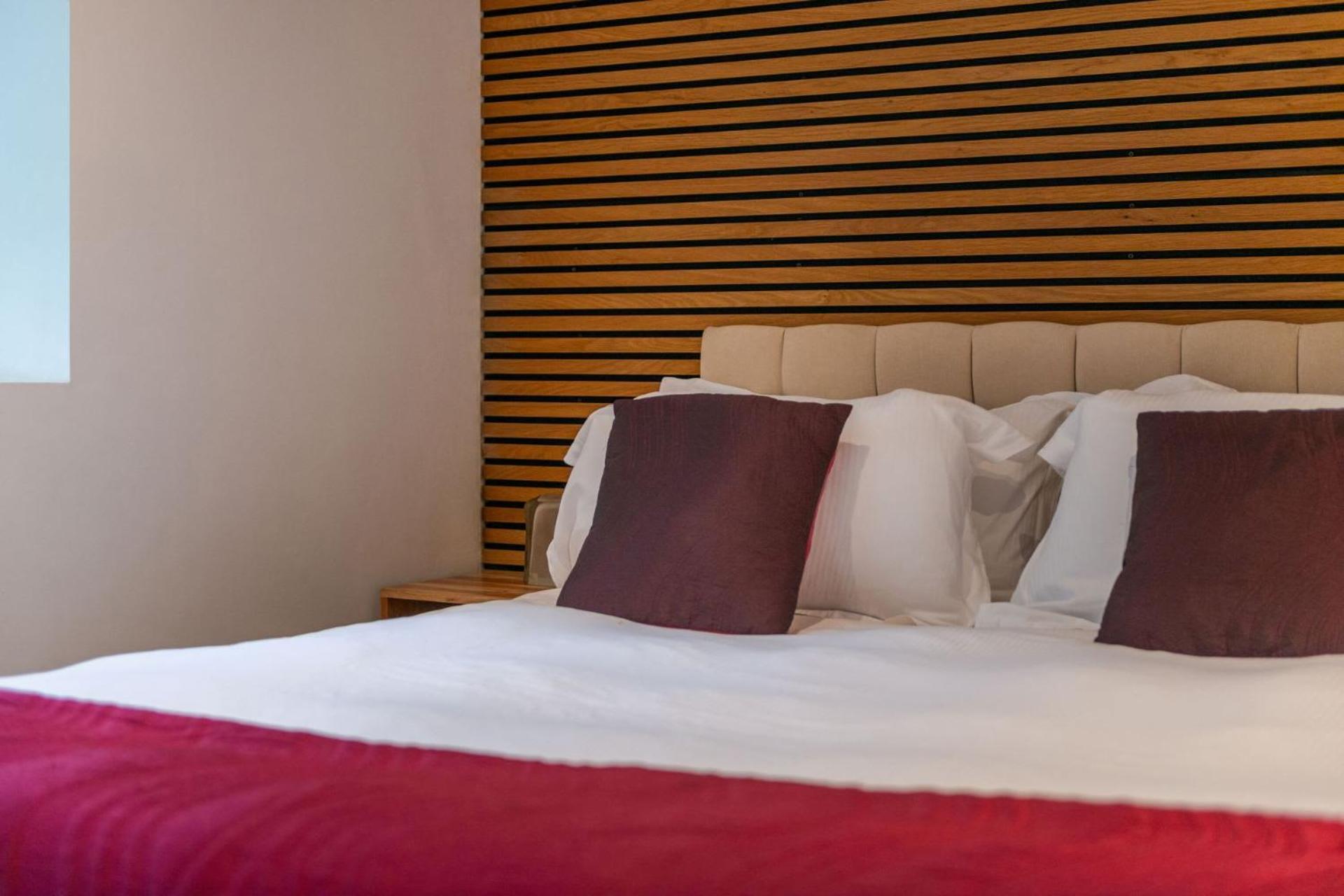 The "Red Room Apartment" - Fitzrovia - By Frankie Says Londres Extérieur photo
